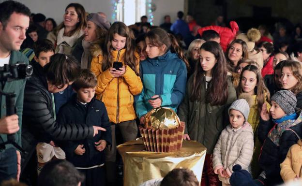 Comillas, finalista del alumbrado navideño más dulce