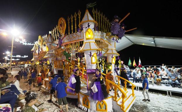 El Coso Blanco no cumple un requisito para ser Fiesta de Interés Turístico Nacional