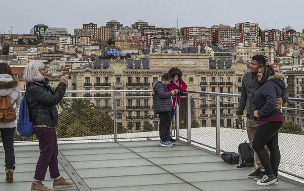 El turismo vaticina un puente «tibio» y la ocupación media no pasa del 55%