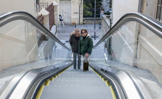 Las rampas y escaleras unen ya el Paseo de Pereda con General Dávila