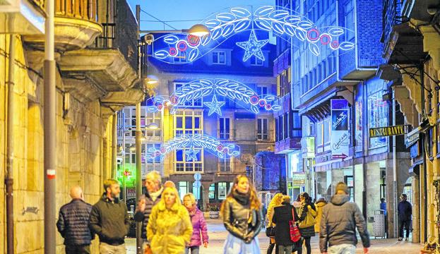 Luces para celebrar la Navidad en Reinosa