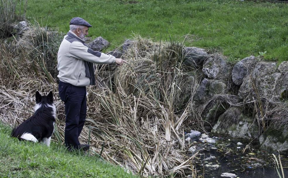 La Ría de Raos, de senda fluvial a vertedero
