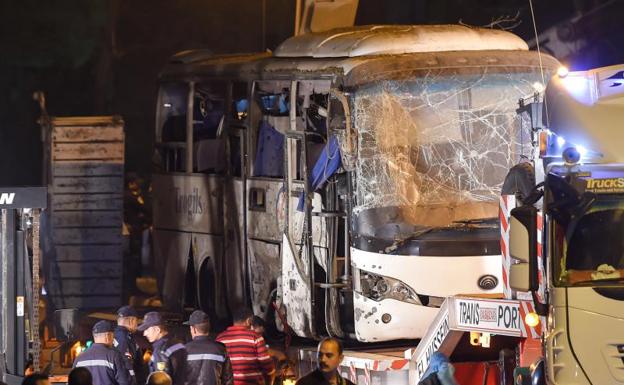 La Policía egipcia mata a 40 «terroristas» tras el atentado contra turistas en Guiza