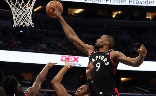 La inspiración de Ibaka no salva a los Raptors