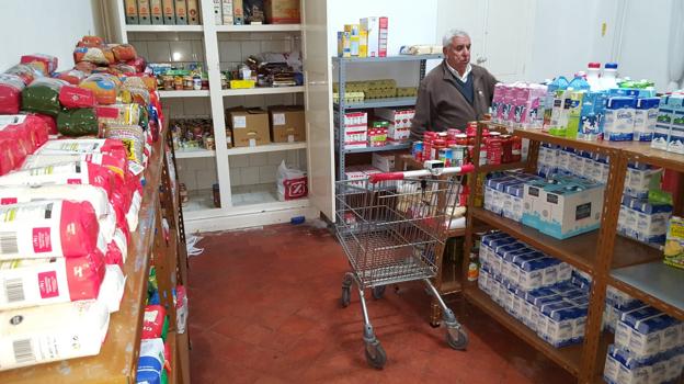 Las familias de Los Corrales atendidas por Cáritas se reducen a la mitad en dos años