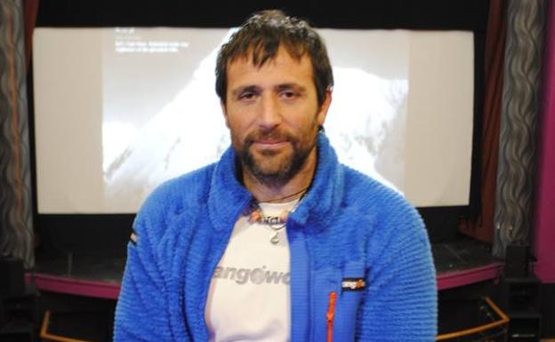 Txikon: «La escalada a la montaña comienza antes de llegar»