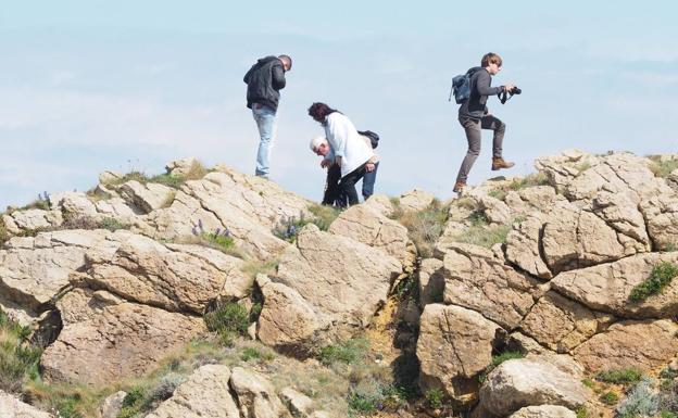 De marcha por la costa: Del Faro de Cabo Mayor a las playas de Liencres