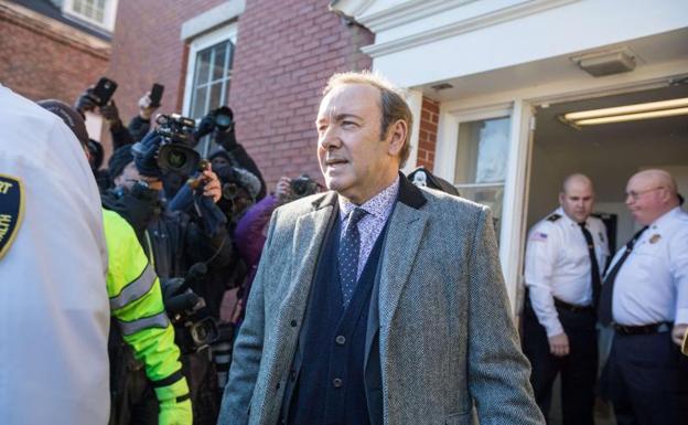 Kevin Spacey, en libertad bajo fianza tras ser acusado de abusar de un joven de 18 años