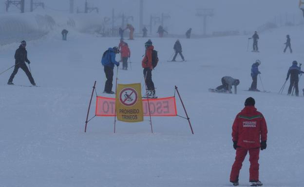 Alto Campoo cierra su primer fin de semana de la temporada con 1.500 visitantes