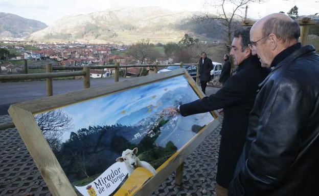 Turismo acondiciona la zona de descanso del Mirador de La Varga en San Felices