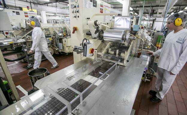 Mujeres directivas, entre la normativa y la reducción de impuestos