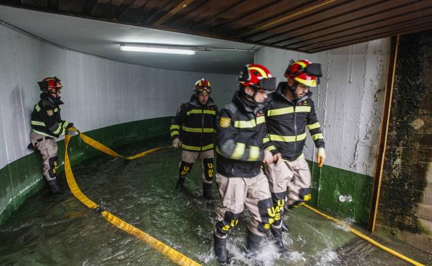 El agua y el barro como enemigos