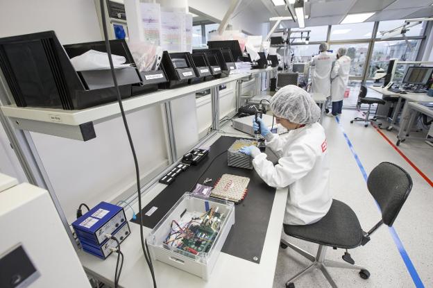 Erzia llega a la cara oculta de la Luna