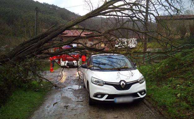 El mal tiempo está provocando numerosos incidentes en el tráfico