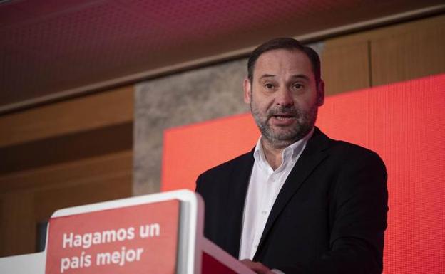 El PP dice que Ábalos «toma el pelo» a los cántabros