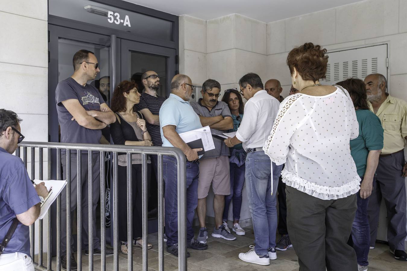 Una familia de Santoña se enfrenta al desahucio de su vivienda