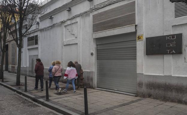 Dos detenidos por intento de homicidio tras una pelea con «machetes y bates» en Santander