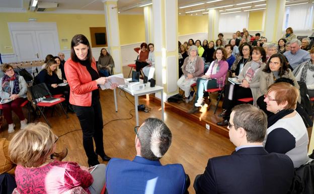 El Ayuntamiento anuncia un centro de menores, la residencia de ancianos en el Primero de Mayo y un bono-taxi