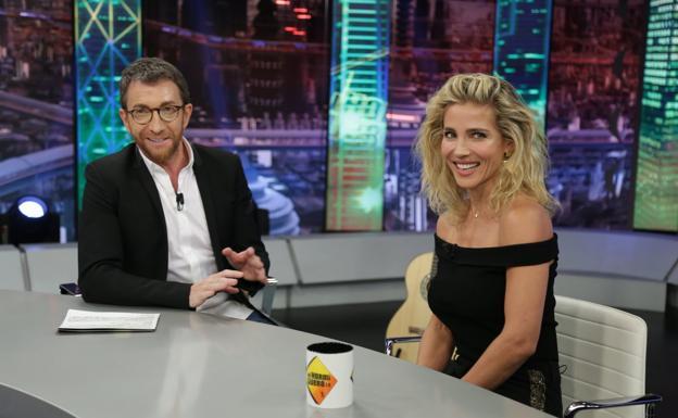 Las redes se ceban con Elsa Pataky: «¿Por qué siempre lleva el pelo sucio?»