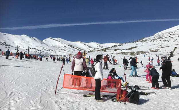 El Triatlón Blanco pasa a celebrarse en domingo para atraer a más deportistas