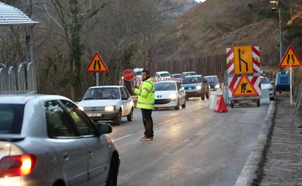 El paso entre Cabezón de la Sal y Cabuérniga se abrirá este domingo desde las 08.00 hasta las 21.30 horas