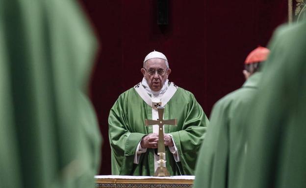 El Papa culmina la cumbre antipederastia sobre abusos con un discurso que irrita a las víctimas