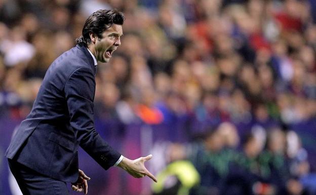 Solari no rotó a pesar del clásico del miércoles