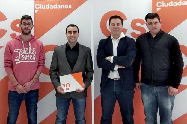 Cs monta su agrupación de Colindres con exmilitantes de Nuevas Generaciones del PP