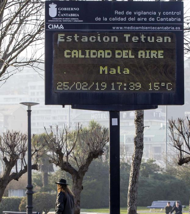 El aire de la bahía lleva ya diez días en niveles de calidad por debajo de los recomendables