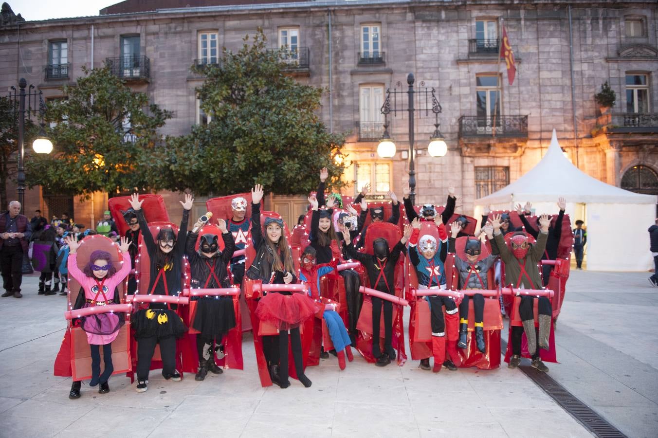 El carnaval invade Torrelavega