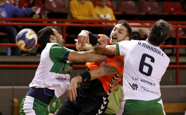 Torrelavega acogerá un partido de balonmano de la Copa del Rey