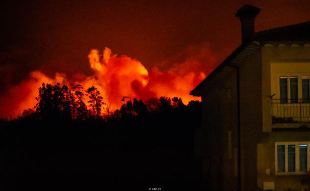 Otro fin de semana de incendios con 30 fuegos desde el viernes en Cantabria