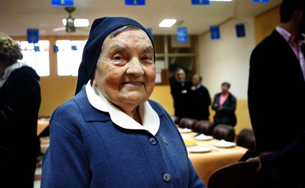 Muere Sor Sagrario, el alma de la Cocina Económica