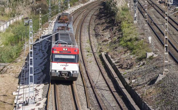 Una «pequeña incidencia técnica» suprime seis cercanías y provoca retrasos de media hora