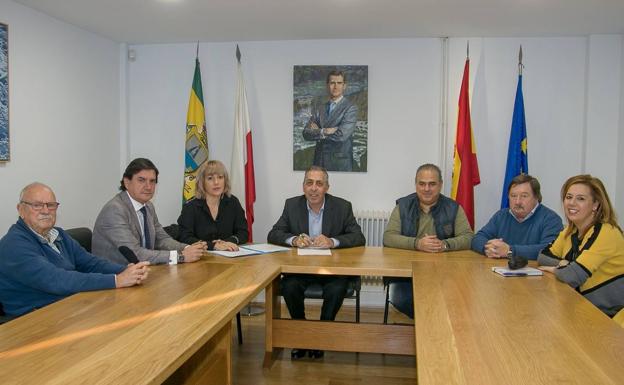 Los vocales de Miengo-Polanco no asistirán a los plenos, si Tapia no dimite