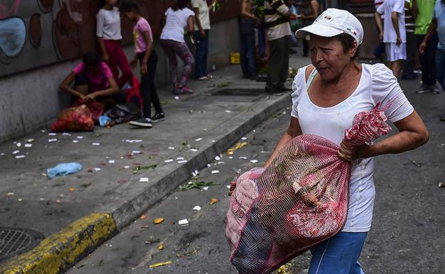 Venezuela suspende por segunda vez clases y actividades laborales por apagón