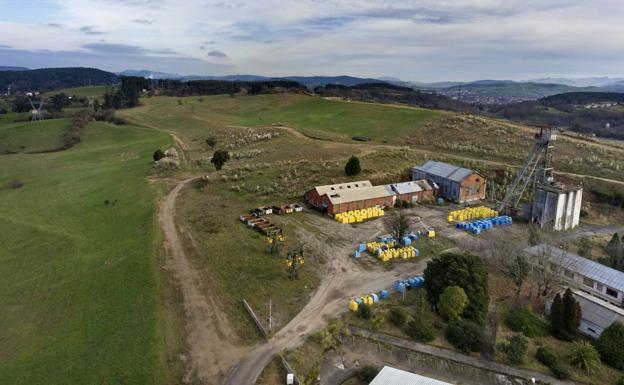 Los hosteleros se posicionan en contra de los ecologistas que quieren recurrir la extracción en la mina de zinc