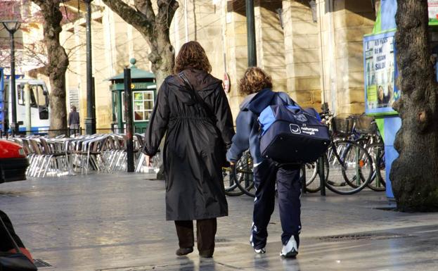 El Gobierno de Cantabria aprueba el reconocimiento de las familias monoparentales