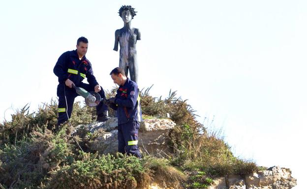 El Neptuno Niño volverá la semana que viene a la playa de El Camello