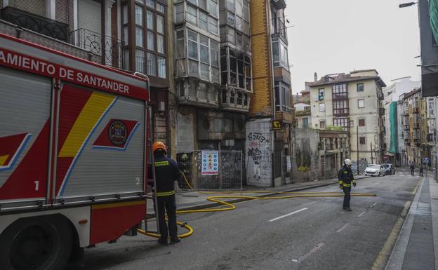 El Ayuntamiento iniciará la próxima semana el derribo de los números 10 y 12 de la calle Alta