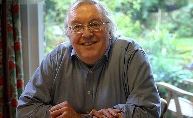 La Universidad de Cantabria concede a Paul Preston el doctor honoris causa