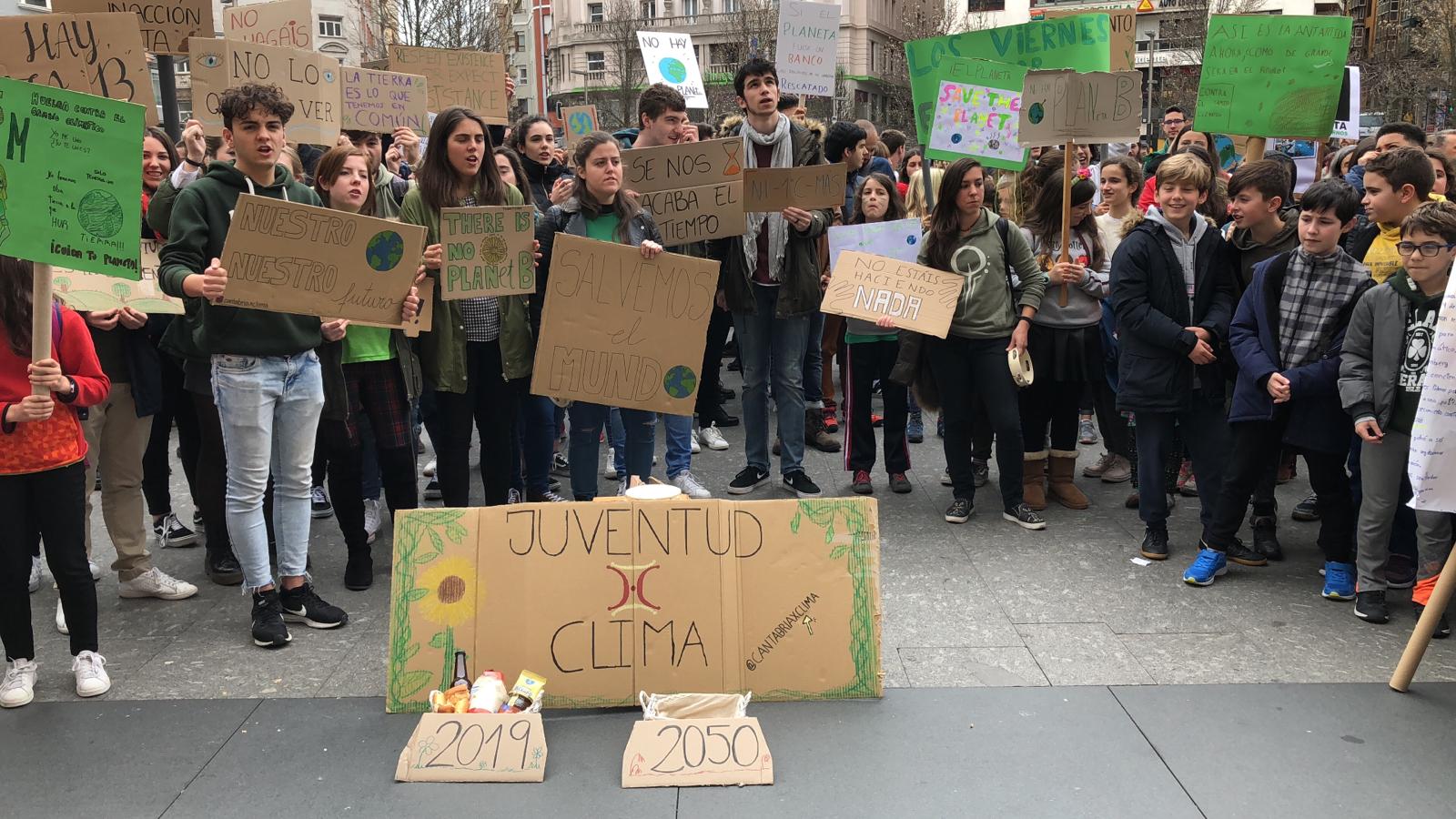 Manifestación de los jóvenes para luchar contra el cambio climático