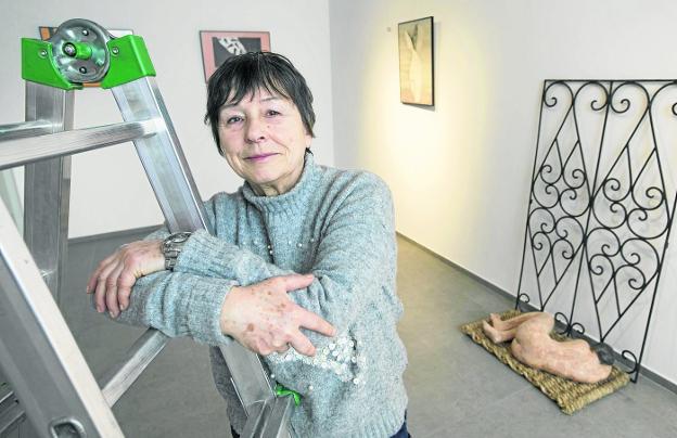 Mercedes R. Elvira: «Las mujeres somos los cimientos de la sociedad pero nos han tenido tapadas»