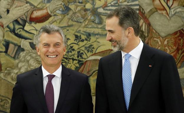 Los Reyes inician este domingo un viaje de Estado a Argentina invitados por Macri