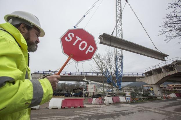 La licitación de obra pública se desplomó en Cantabria casi un 60% en enero