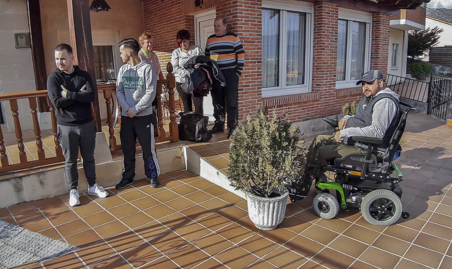 Los desalojados de San Mateo cumplen dos meses esperando una solución que no llega