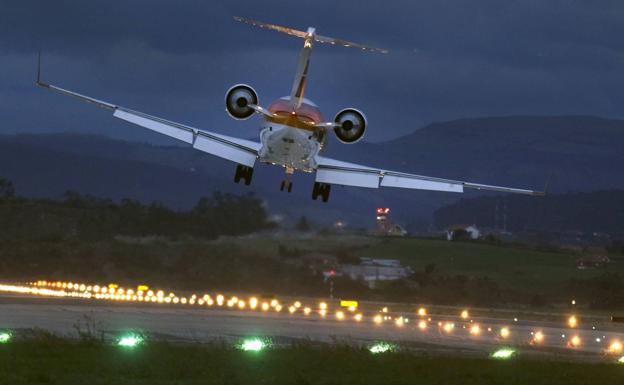 Enaire autoriza el sistema de iluminación de aproximación para el aeropuerto Seve Ballesteros