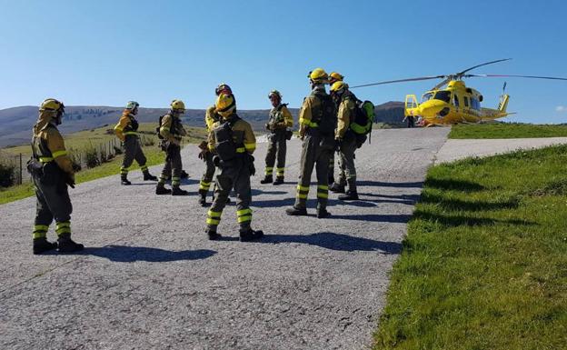 Cuatro pequeños incendios se mantienen activos y bajo control en las últimas horas