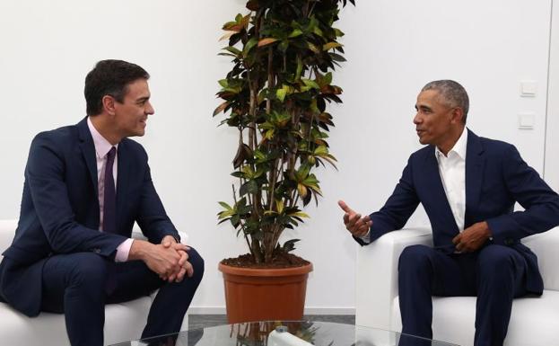 Sánchez presume de foto con Obama a las puertas de la campaña electoral