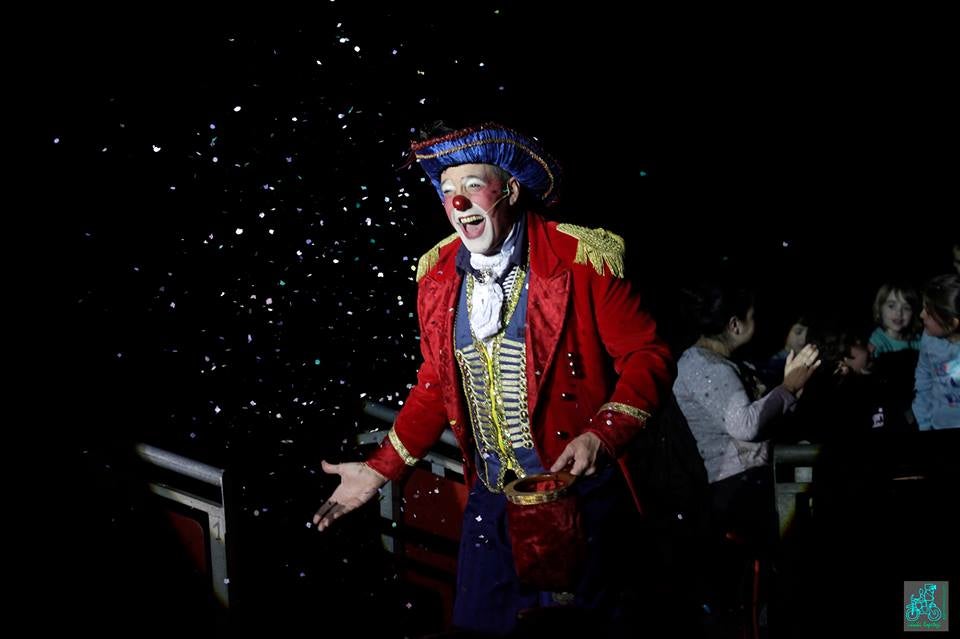 Cantabria se entrega a una ilusión sin edad llamada circo
